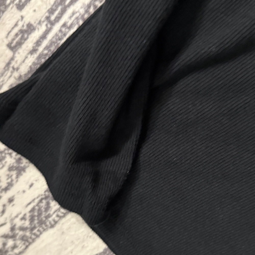 Banana Republic Black Turtleneck Sweater - Picture 5 of 8